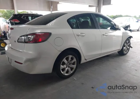 2013 Mazda Mazda3 I Sv z USA, uszkodzony, nr VIN JM1BL1TF3D1813659